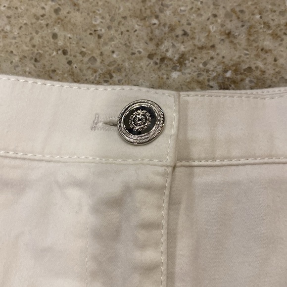 Laura White Trim Slim Leg Capris Size 14 - Picture 8 of 10